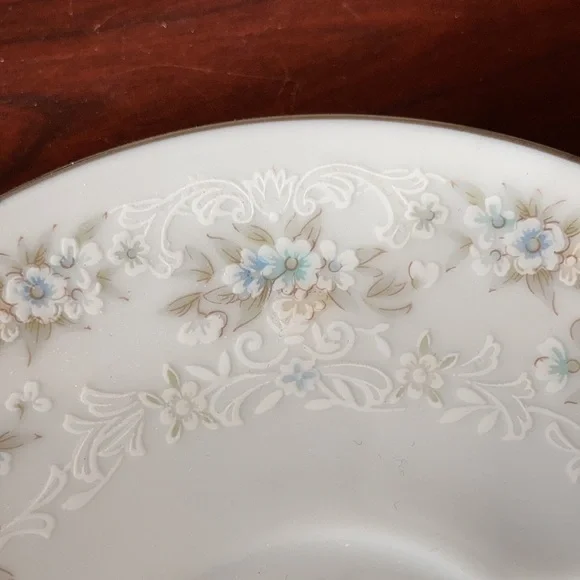 Noritake Ireland China Tea Cup & Saucer 2964 Patience - Picture 4 of 5